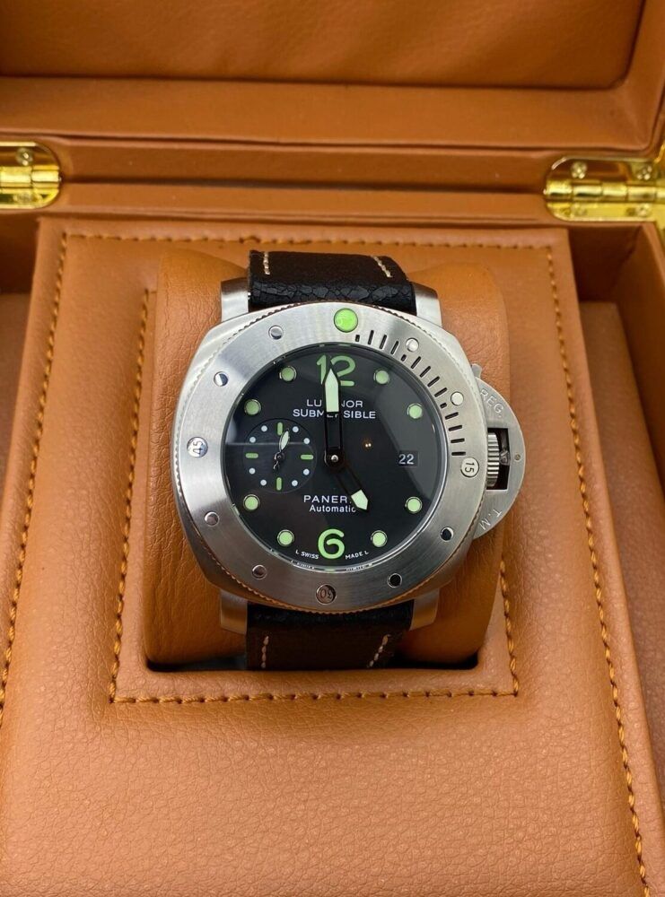 Panerai Luminor Часы Panerai Luminor Submersible