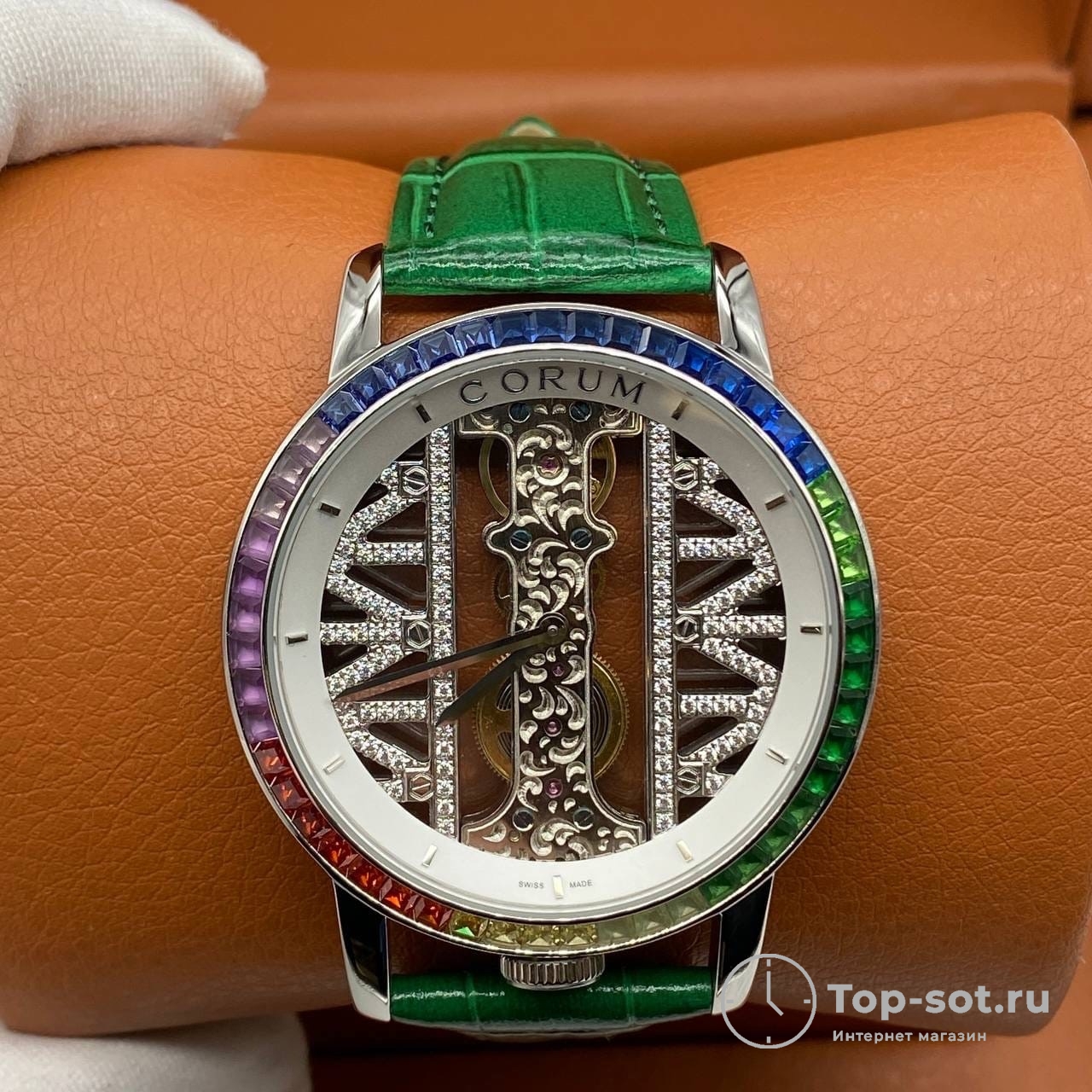 CORUM Часы CORUM