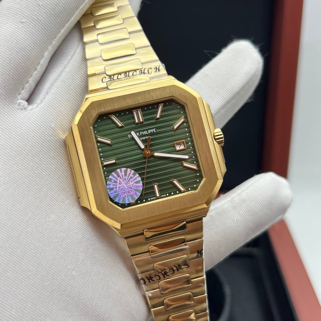 Patek Philippe Cubitus Часы Patek Philippe Cubitus